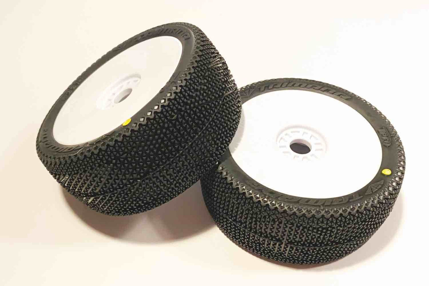 TPRO TAIMANA T4 Super Soft Mounted on white Rims (2pcs)